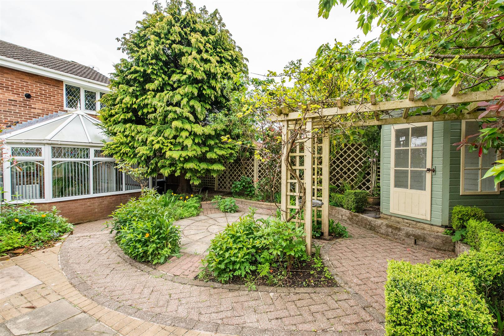 Sutton Grove, Chorley